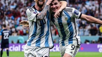 Argentina vs Croatia 3:0, Albiceleste Melaju ke Partai Final