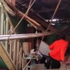 Hujan Deras Picu Runtuhnya Rumah di Bogor: Ancaman Ganda Cuaca Ekstrem dan Kondisi Bangunan Usang